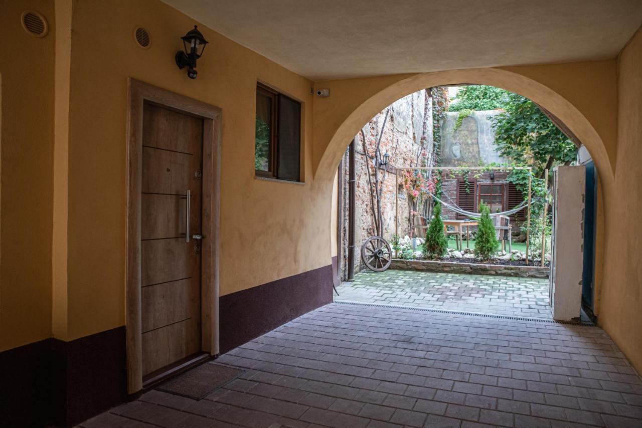 Apartament Luky13 Braszów Zewnętrze zdjęcie